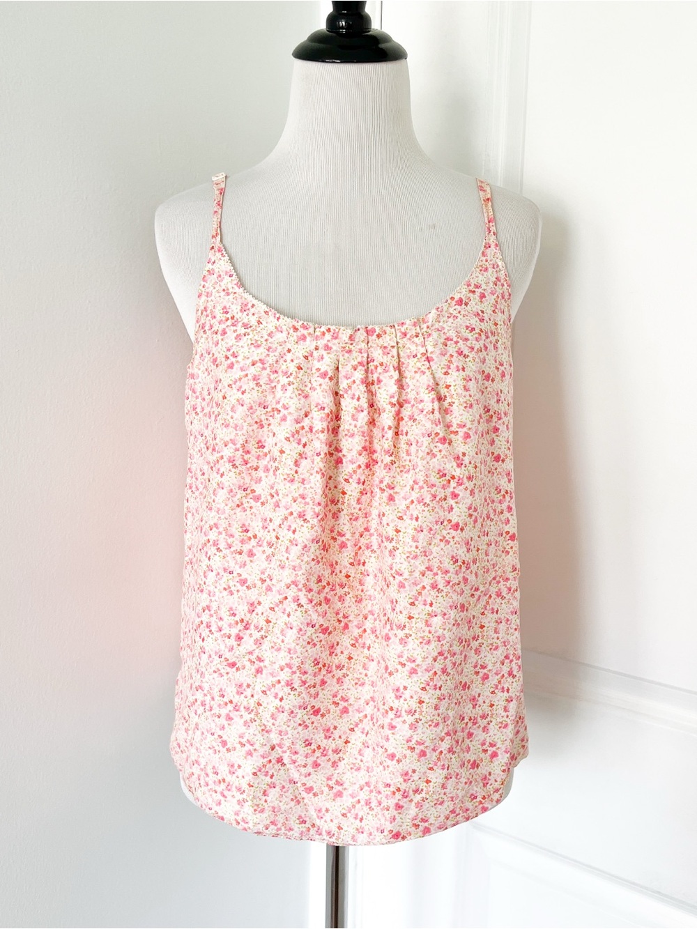 GAP Silk and Cotton Pink Floral Camisole Tank - Small